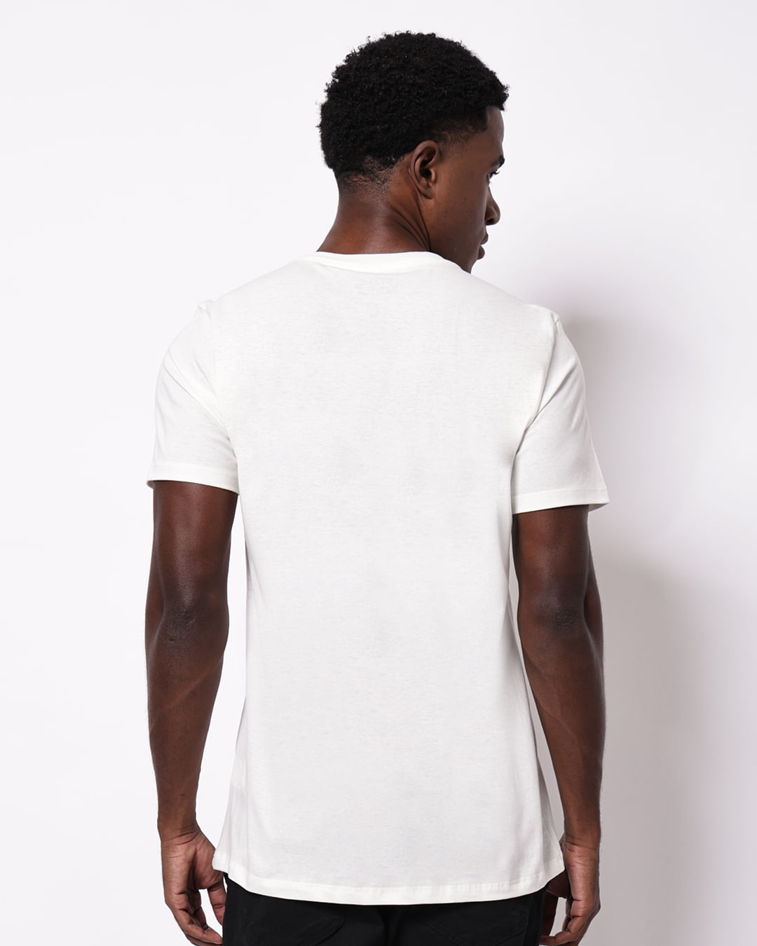 Camiseta-Star-Wars-0403241-Off-Pgg---Off-White
