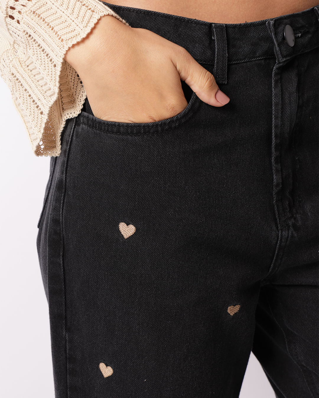 Calca-Blk-Mom-Bordado-Coracao-227858---Jeans-Black