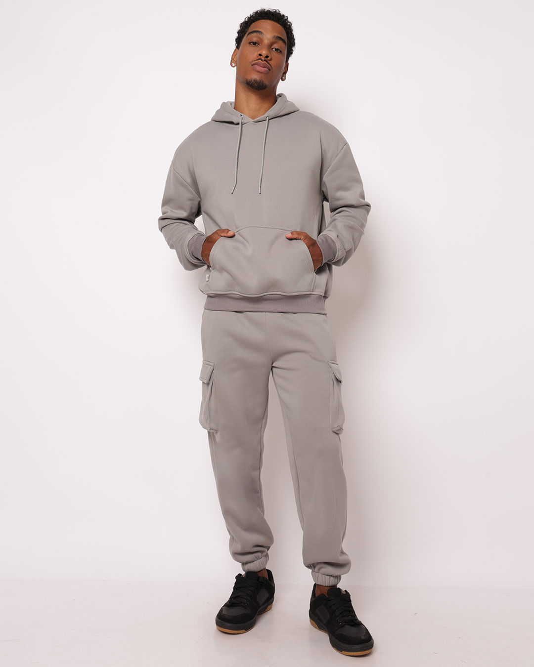 Mol-Capuz-Over-Bolso-Canguru-Urb001-Cinz---Cinza