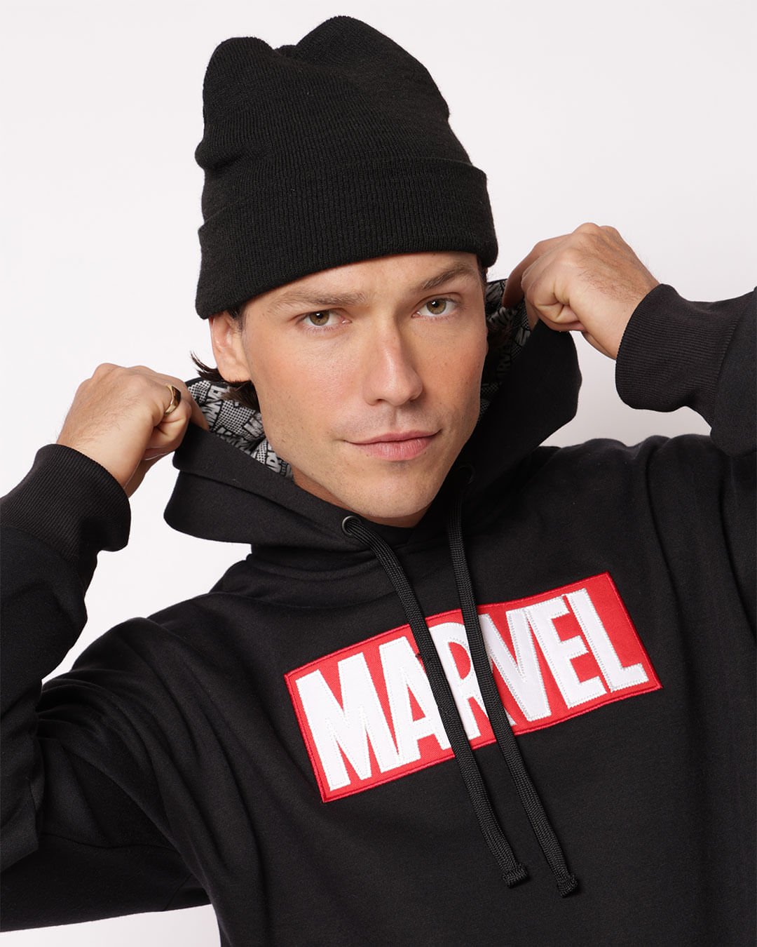 Mol-Fech-Est-Frente-Costas-Marvel-H0033---Preto