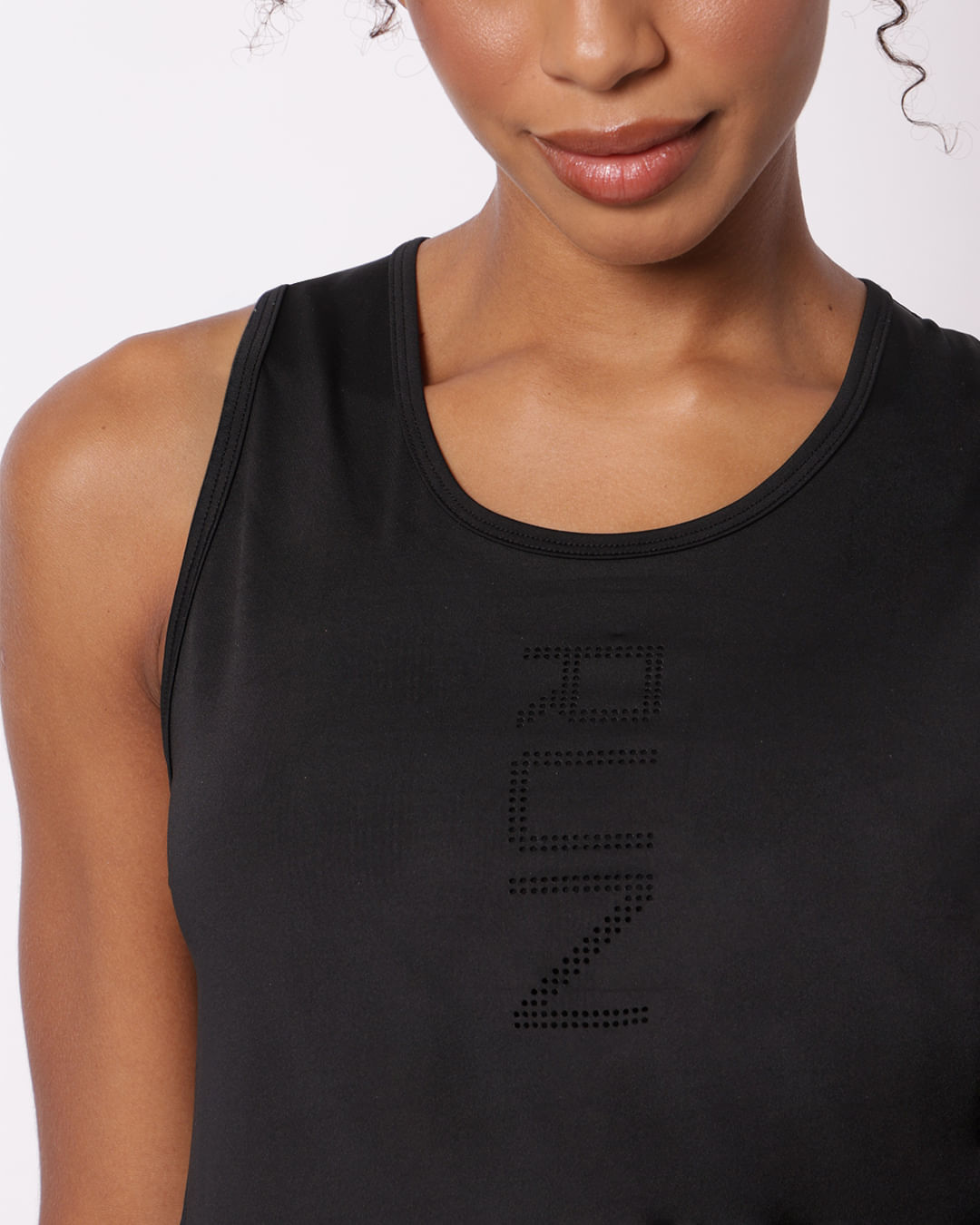 Regata-4301-Detalhe-Laser---Preto