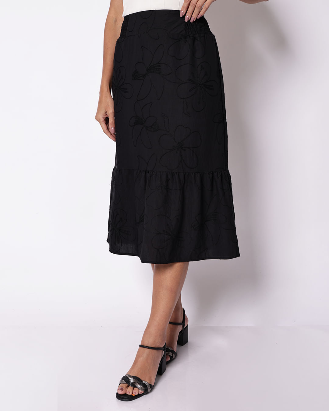 Saia-Maria-Embtwill-230023-Pto---Preto