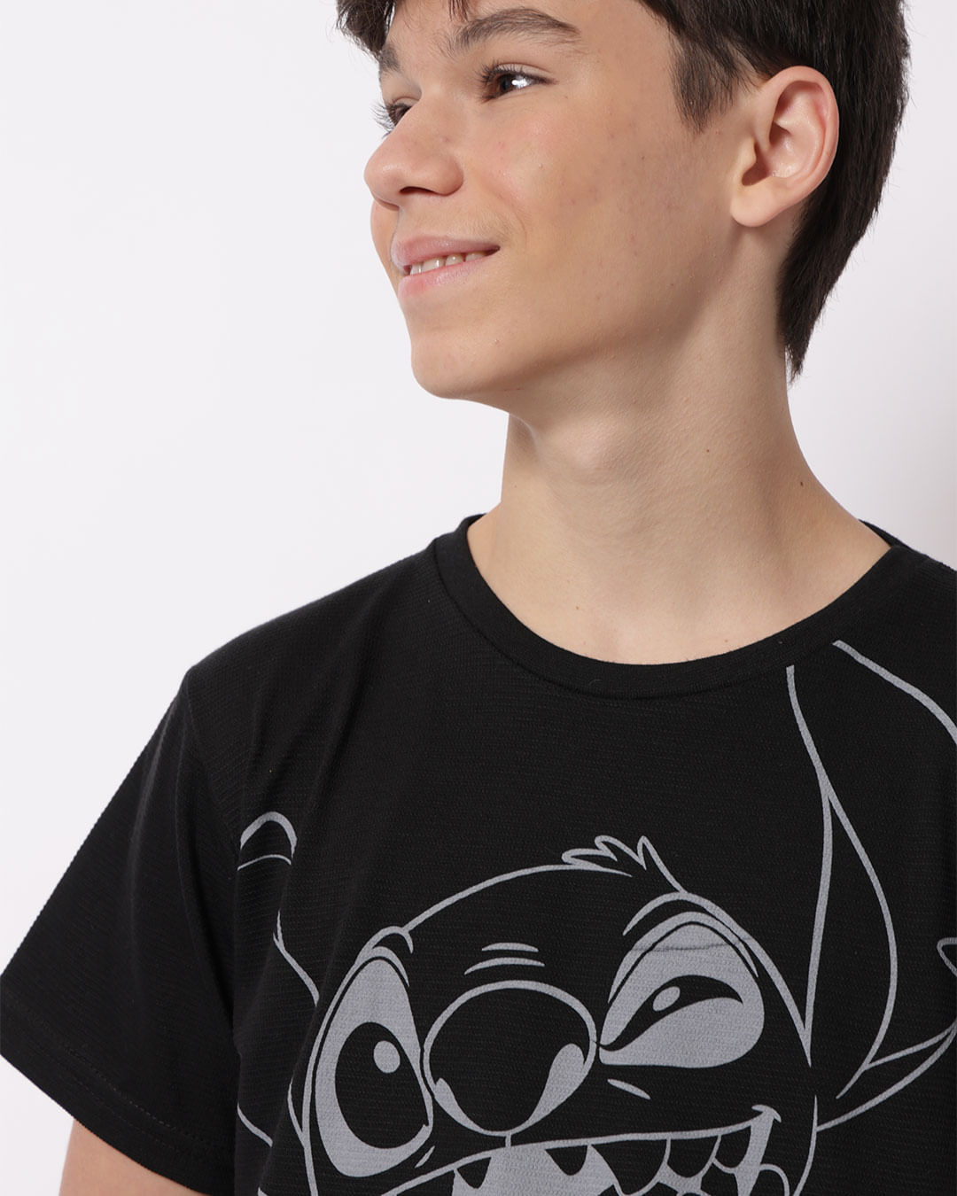 Camiseta--T44198-Mc-M-1016-Stitch-Text---Preto
