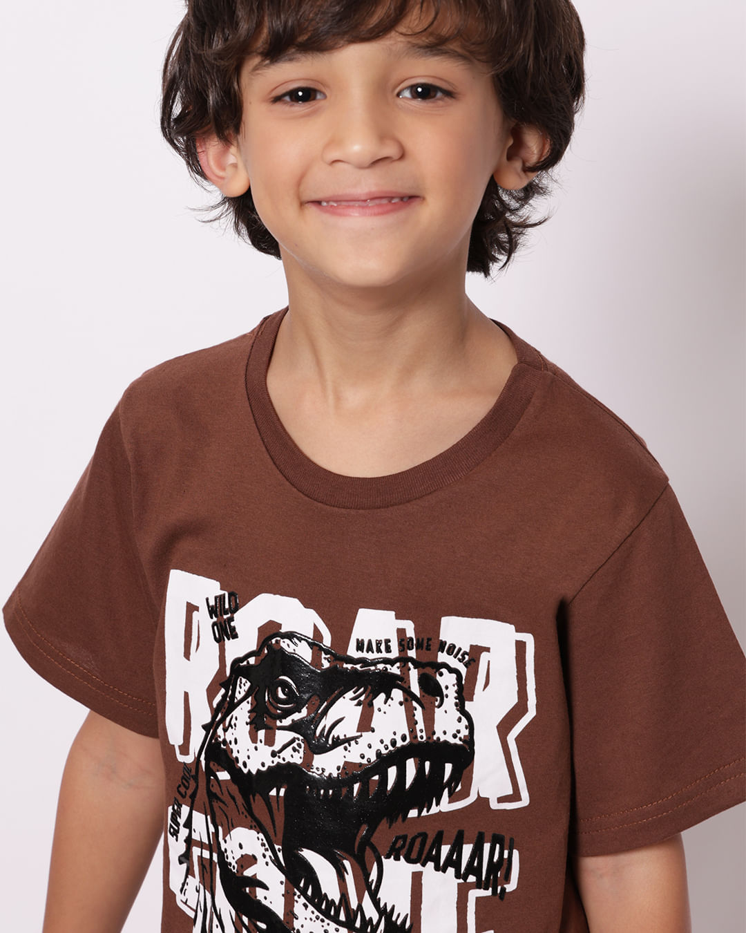 Camiseta-40145-Mc-M--Roar-Dino---Marrom