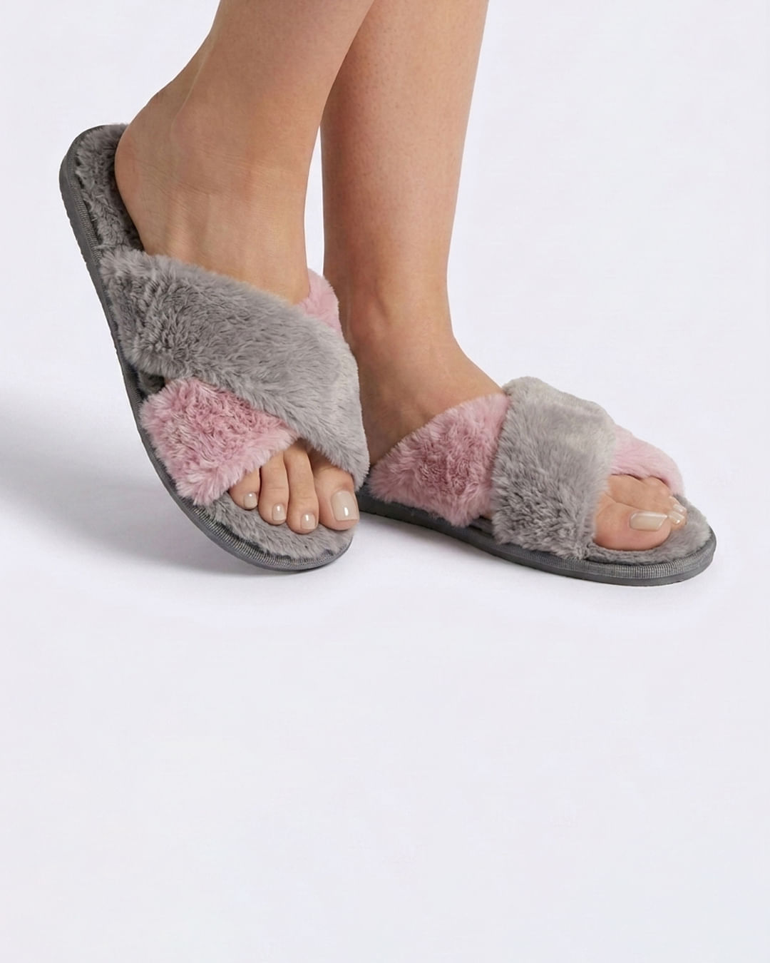 Chinelo-De-Quarto-Aberto-93877---Cinza