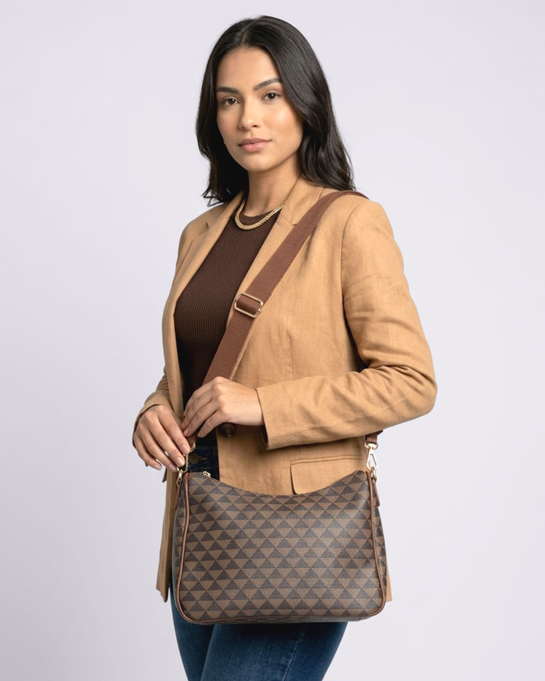 Bolsa-Transversal-Monograma-Dg-2506248---Marrom
