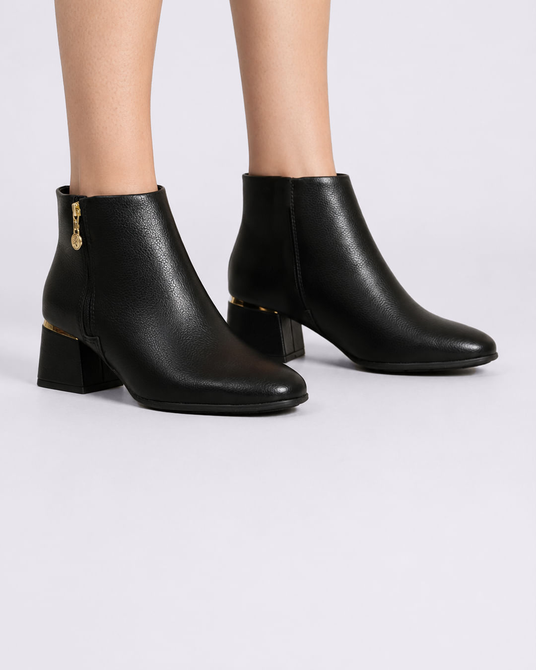 Bota-Feminina-235-708210123572-15745-3---Preto