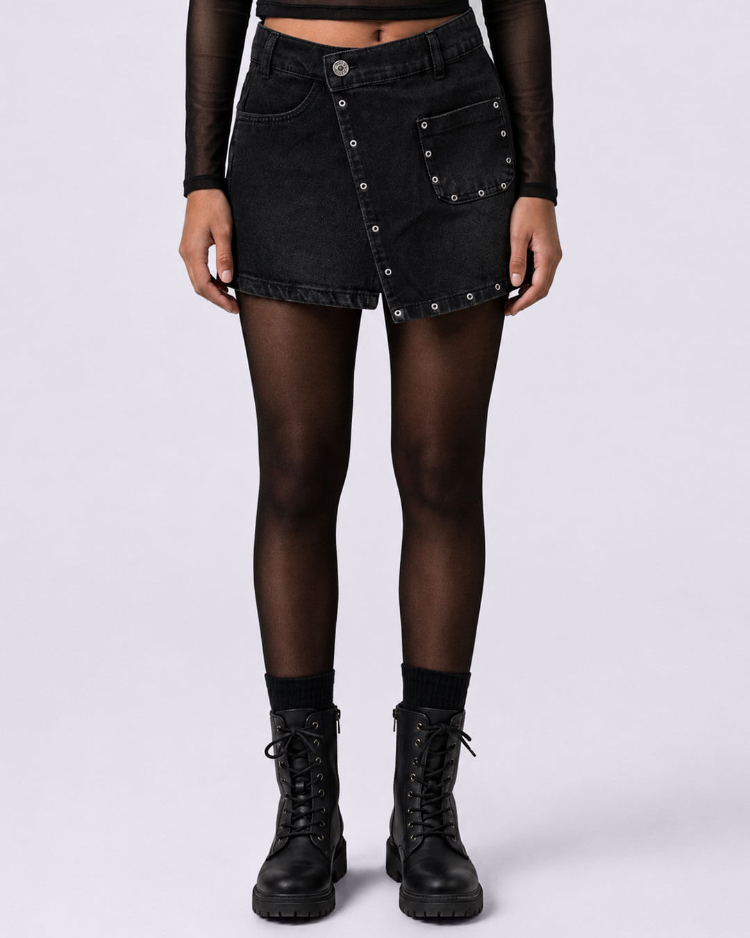 Short-Saia-126426-Tachas-Preto-F-1016---Preto