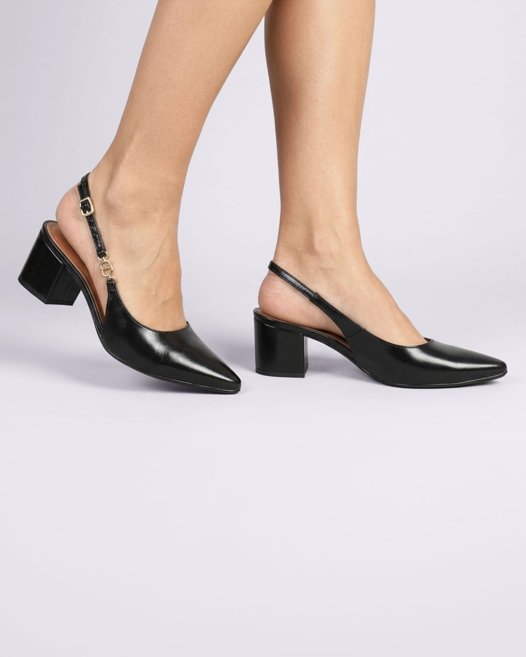 Sap-Fem-Preto-122038531310-15745-3440---Preto