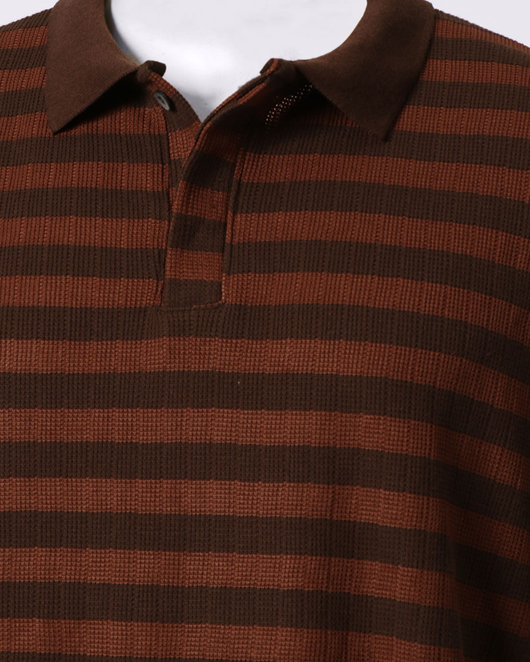 Polo-Urban-Listrada-A2001-Pgg---Marrom