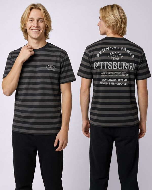 Camiseta Masculina Listras Estampa Frente e Costas Preto P