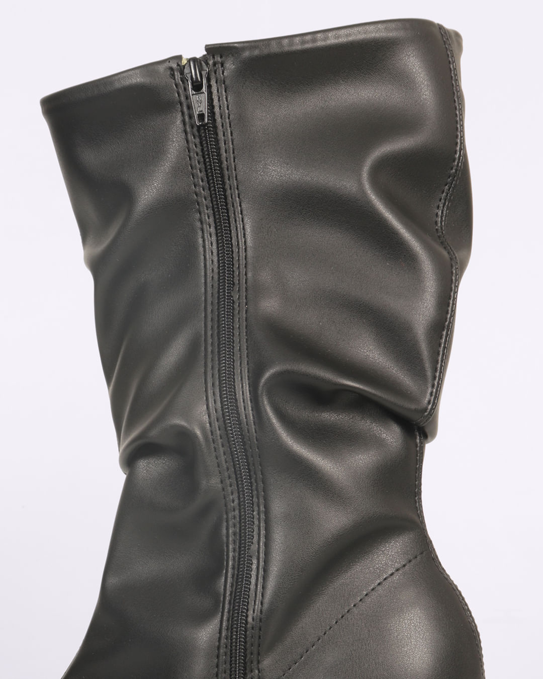 Bota-Fem-9076-112-18462-15745-Pto-3439---Preto