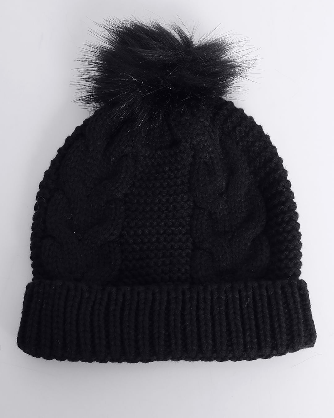 Gorro-25zm-007-Tranca-Pompom-Info-48---Preto
