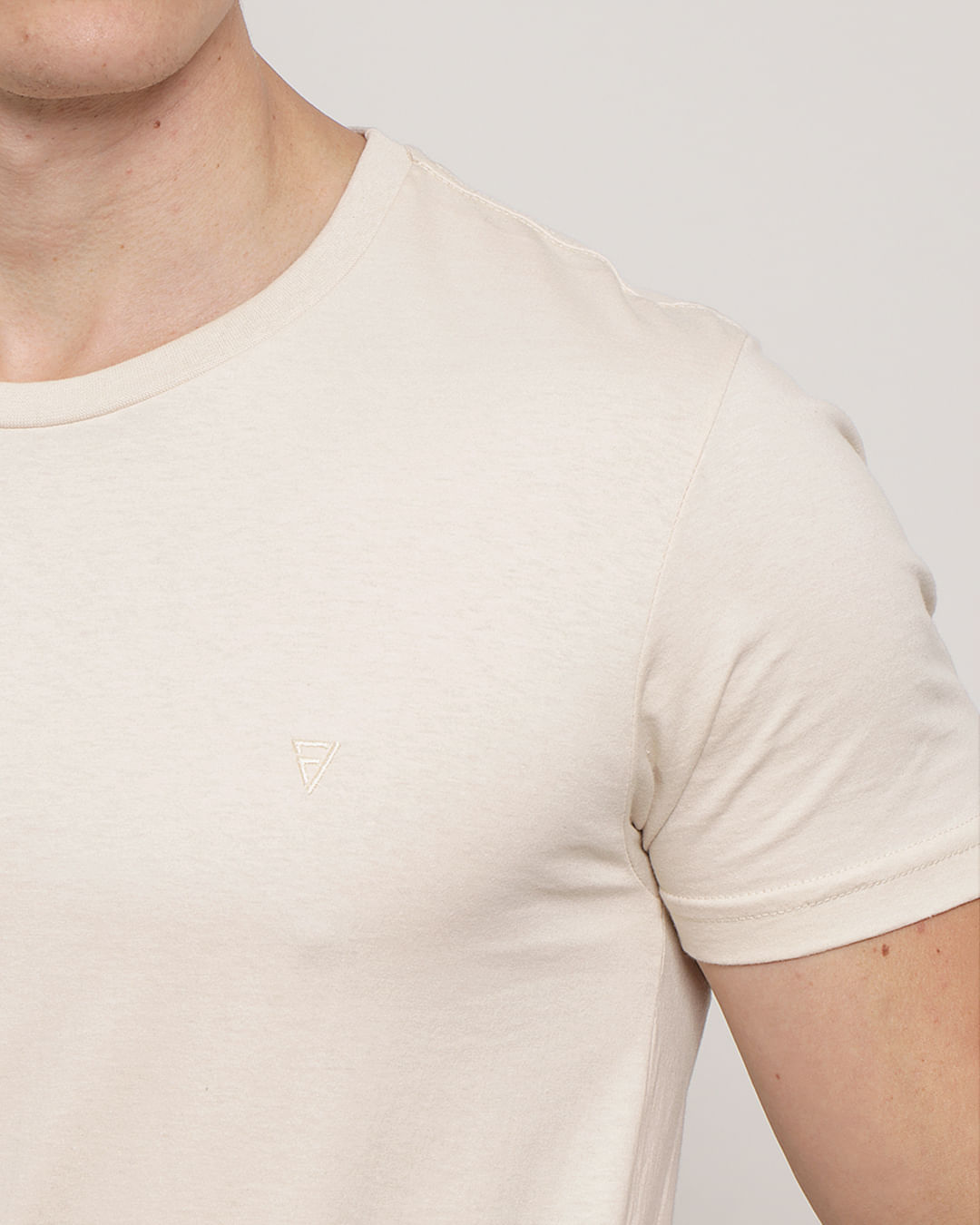 Camiseta-Basica-Cf-2875-Nude--Bordado-Fa---Off-White