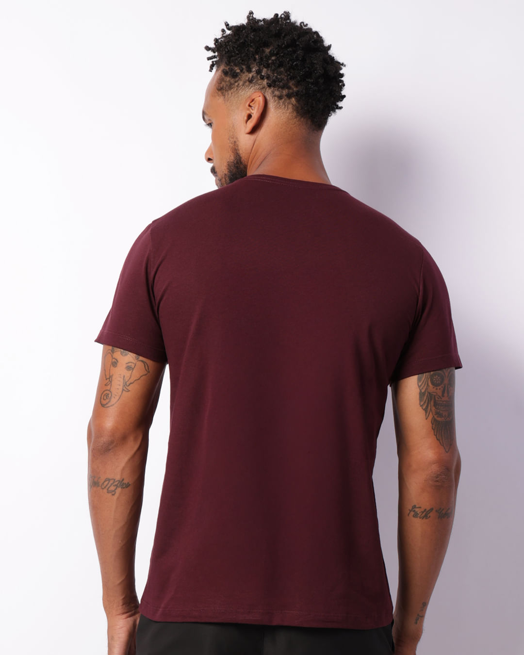 Camiseta-Gola-V-Mc-Roxo-Pxgg---Roxo