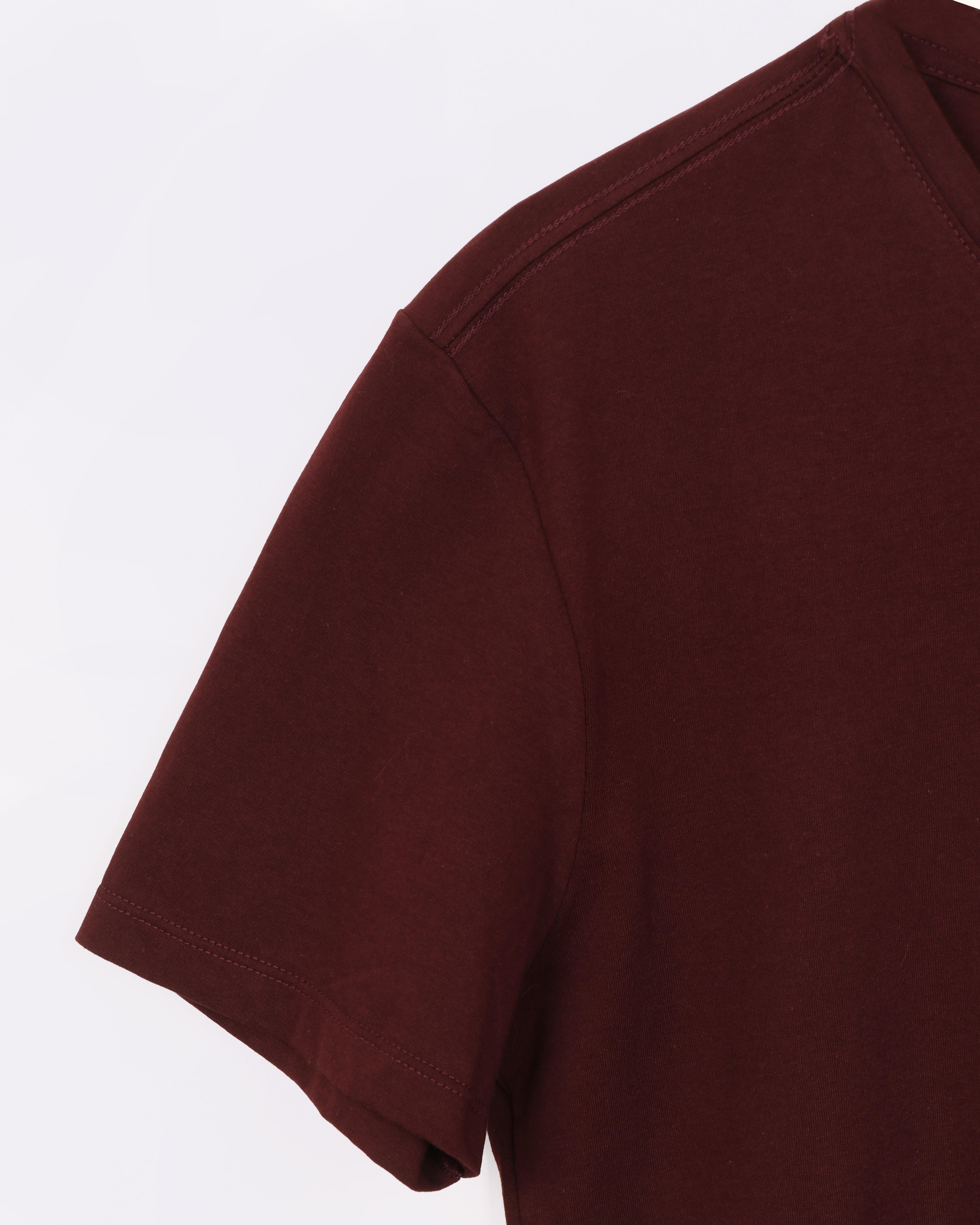 Camiseta-Mc-Gola-V-Mesa-Vin---0211---Vinho