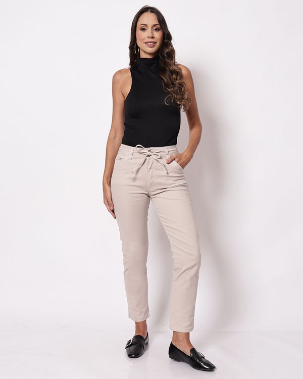 Calça Sarja Feminina Biotipo Mom com Cinto Bege 40