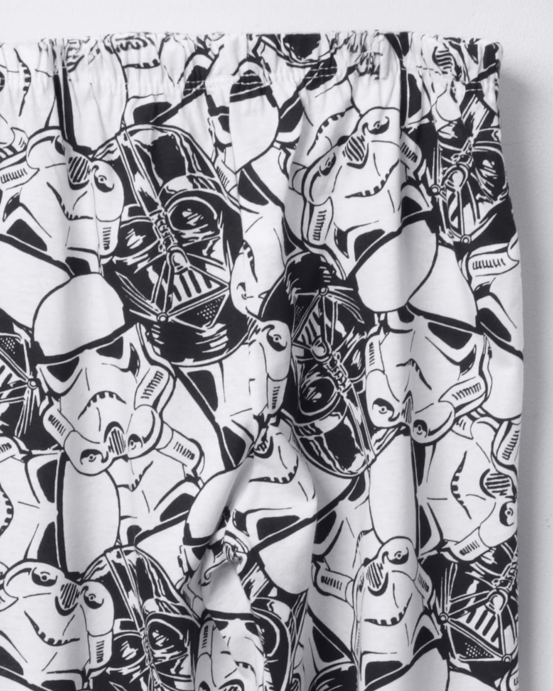 Pij-Mc-Calca-Star-Wars-05379-Info-612---Mescla