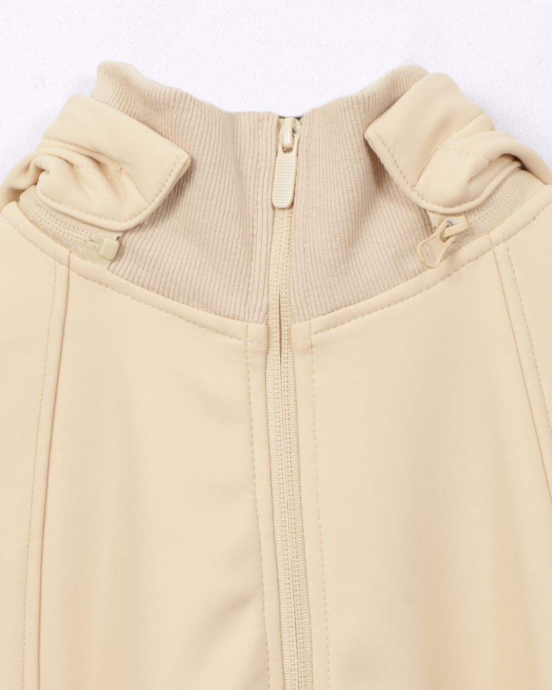 Blusa-Cropped-Com-Trancador---Bege