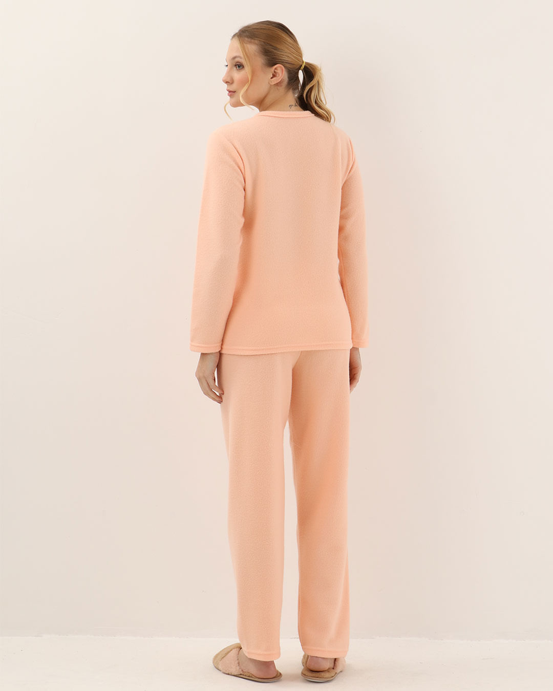 Pij-Longo-Soft-Liso-Silk-Deccareca-03---Laranja