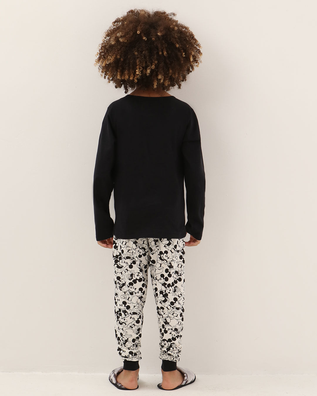Pijama-Ml-Mickey-27220045-Info-410---Preto