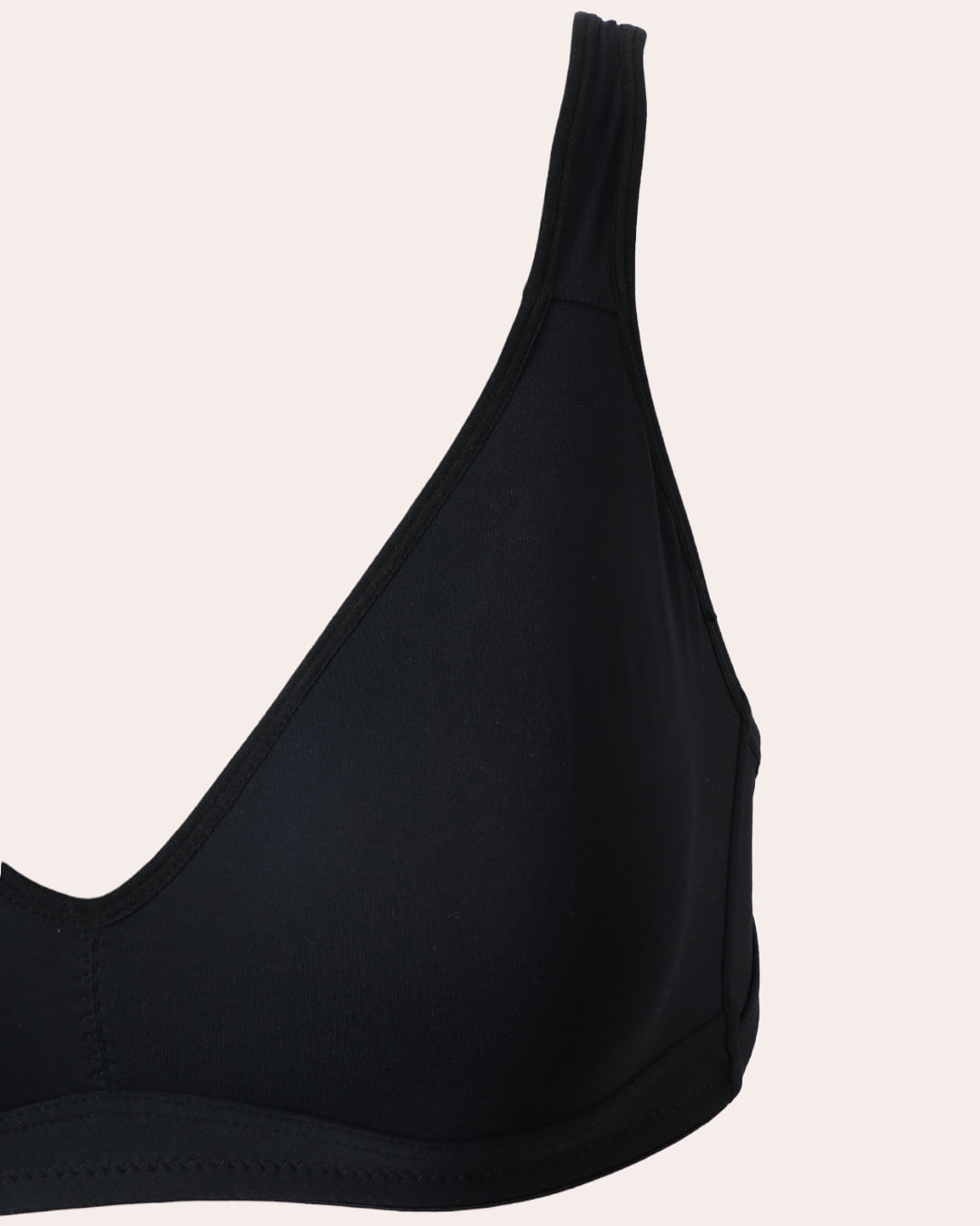 Soutien-Sustleve-Saro-Sbojo-24834---Preto