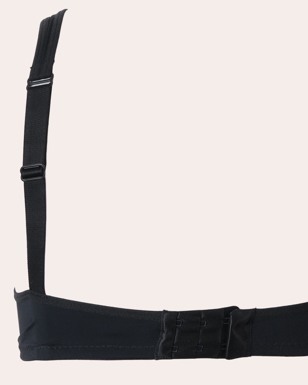 Soutien-Sustleve-Saro-Sbojo-24834---Preto