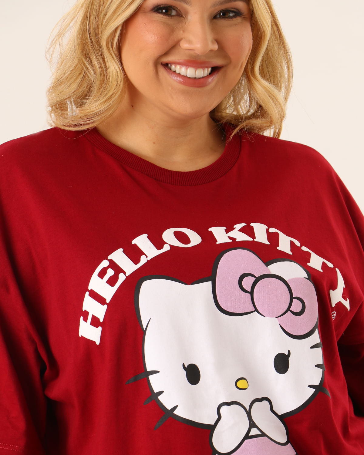Tshirt-Mc-110978t-Hello-Kitty---Vinho