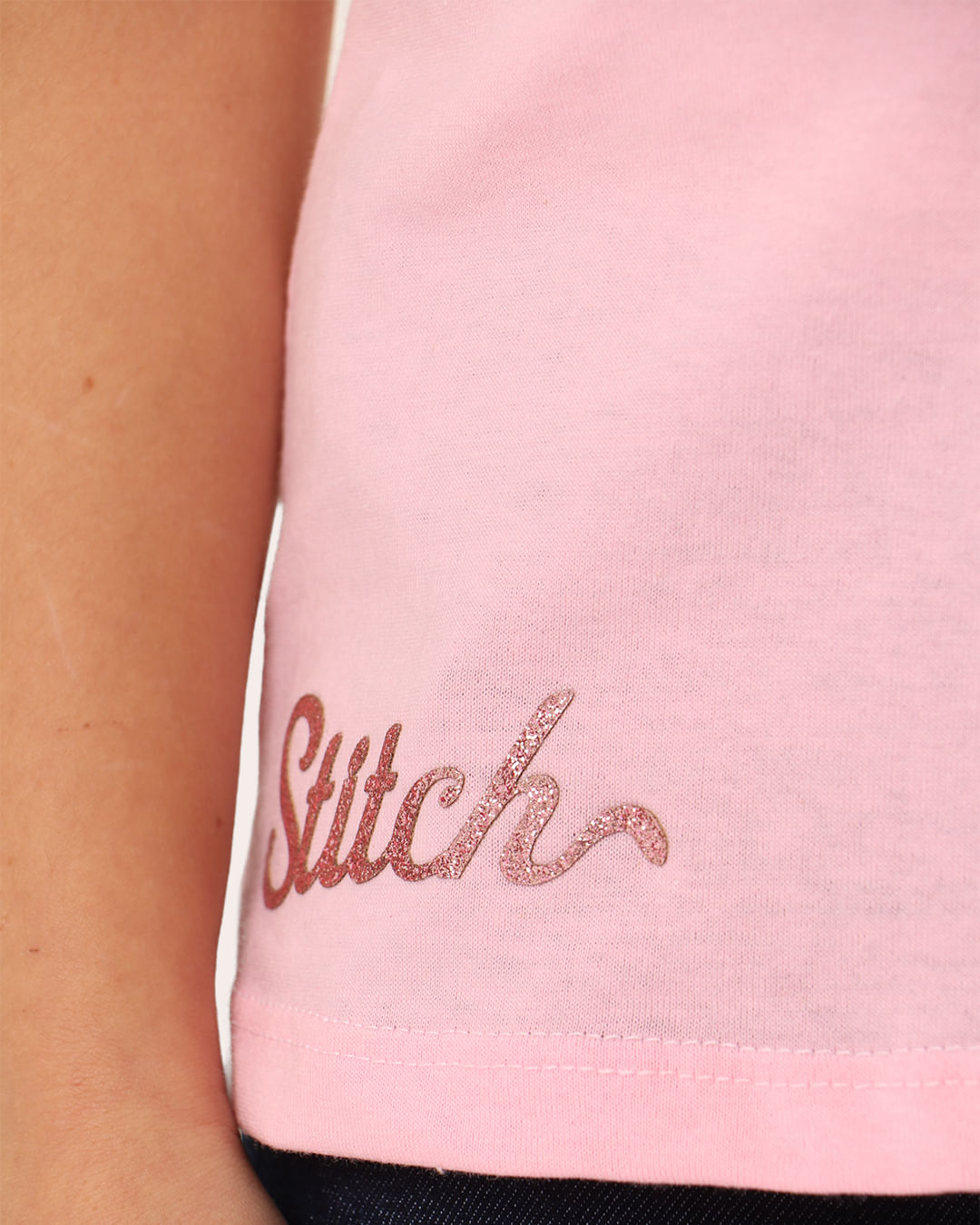 Blusa-111322t-Mc-Bbd-Bls-Stitch-F410---Rosa