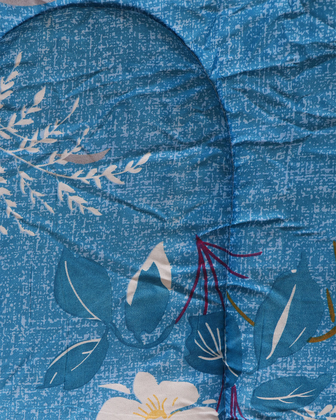 Coberdrom-Casal-Estampado190x220---Azul-Escuro-Floral