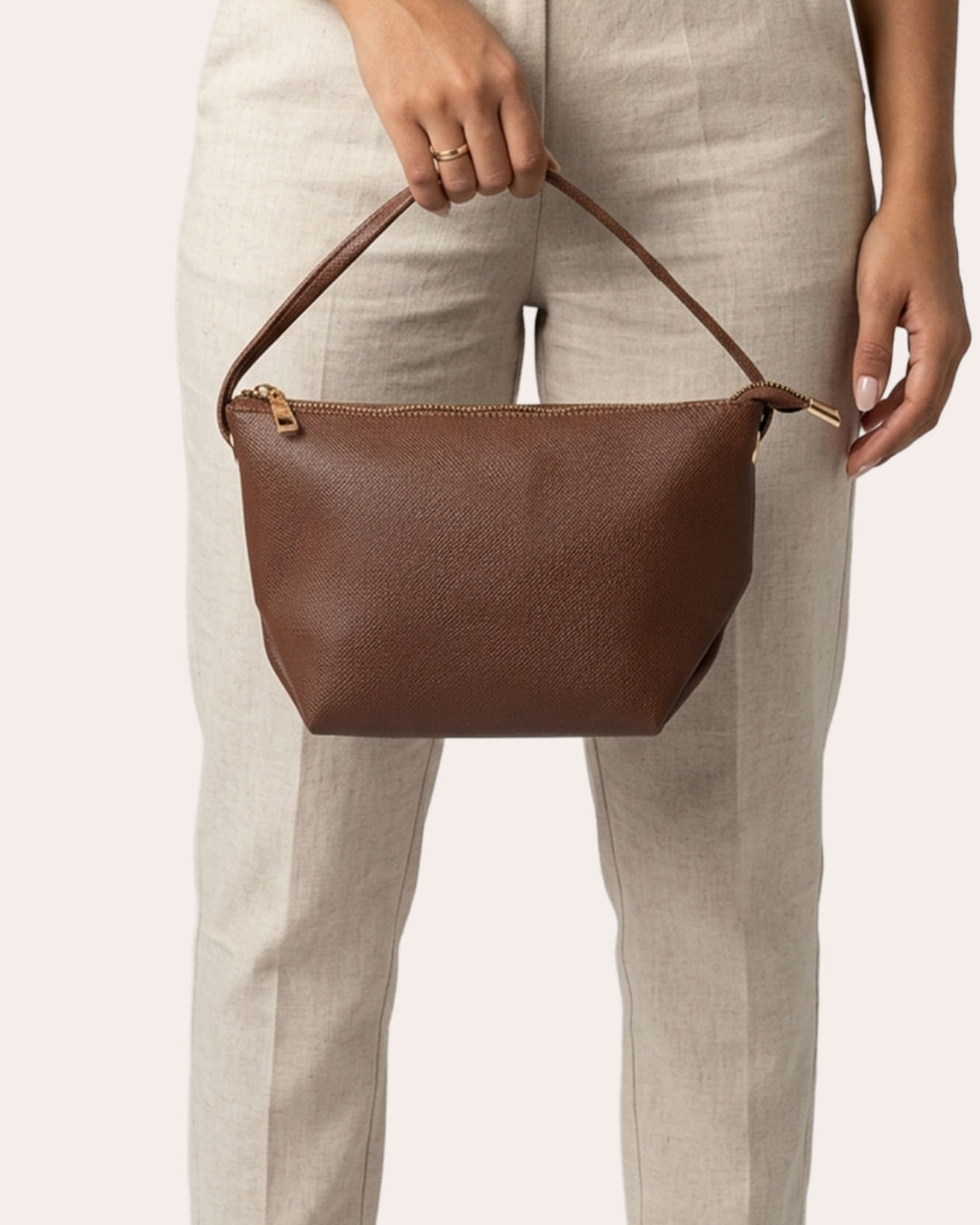Bolsa-Peq-Al26085---Marrom