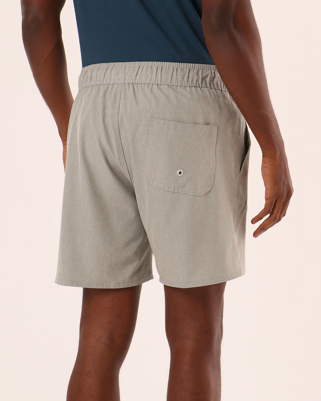 Shorts-Stripe-Reg-2665-Cinza-Fendi---Cinza