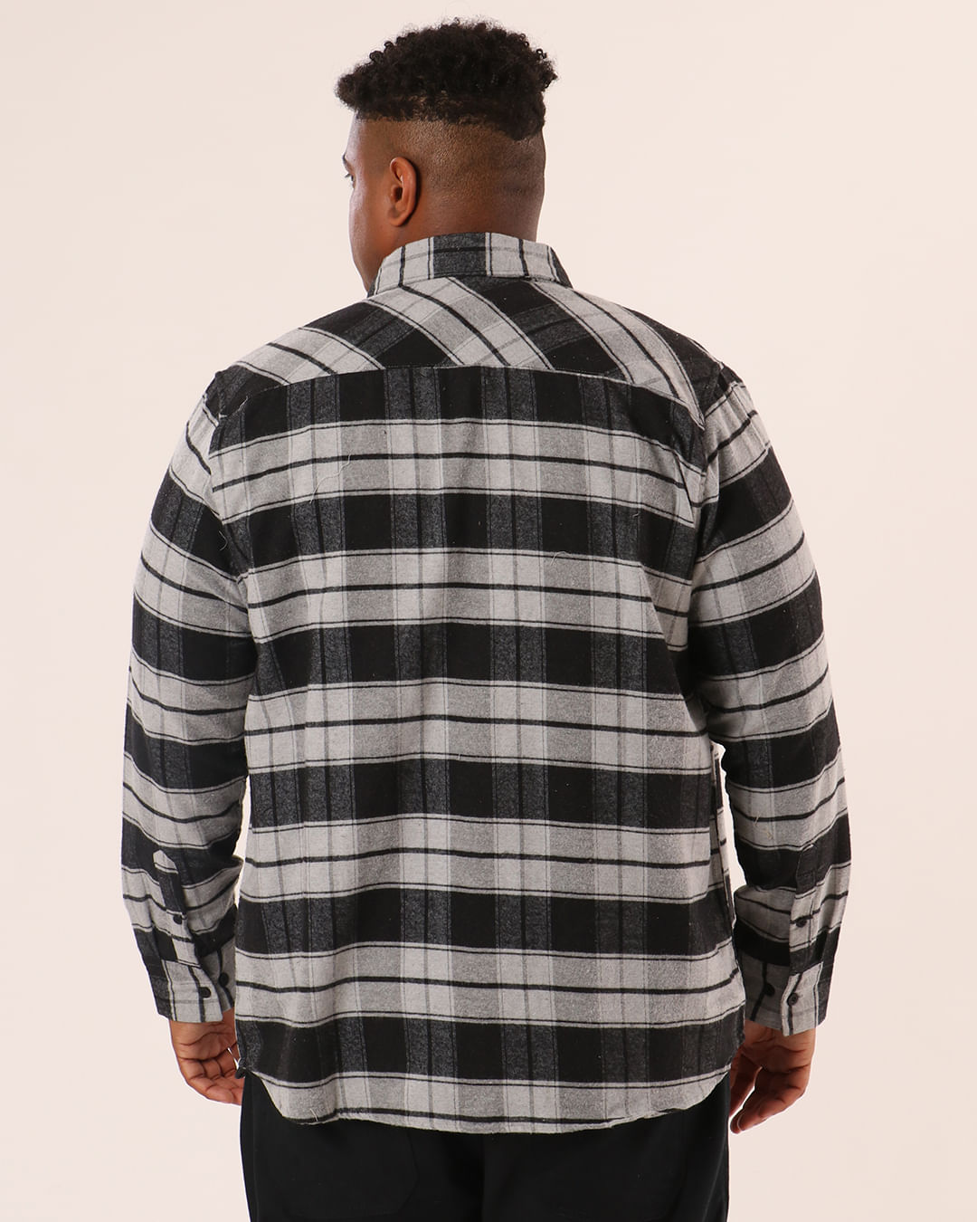Camisa-Flanela-Xadrez5-Pto-Plus---Preto