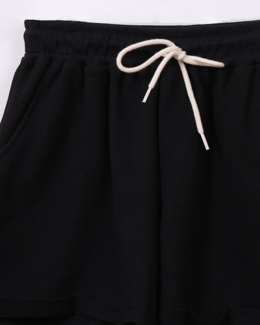 Short-250532-Moletinho-Com-Bolso---Preto