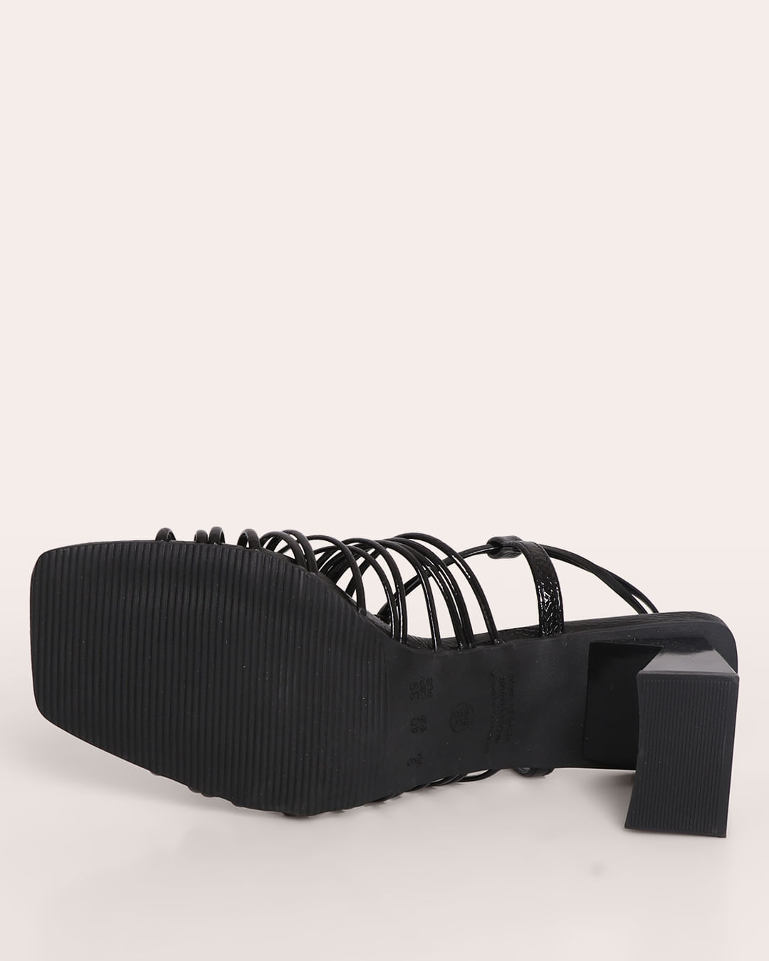 Sand-Fem-8148-78089-Verniz-Pto-3439---Preto