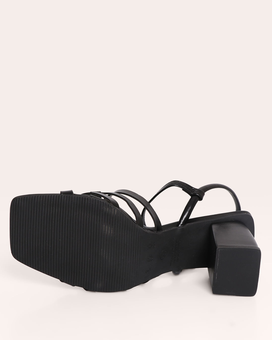 Sand-Fem-8102-89730-Napa-Int-Pto-3439---Preto