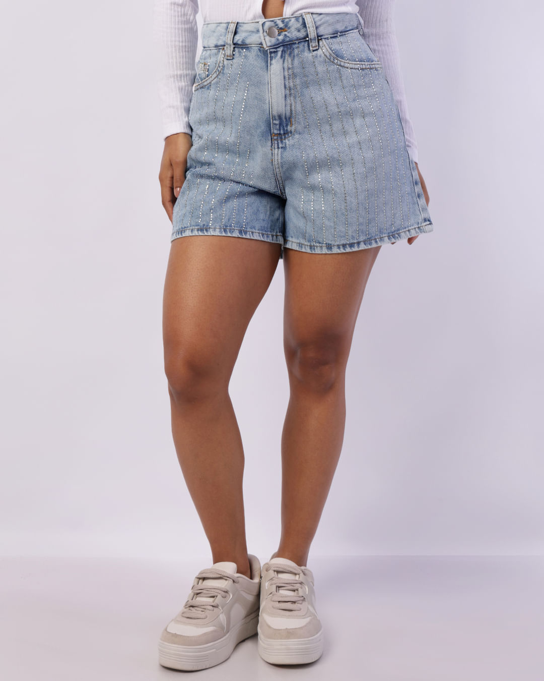 Shorts-Jeans-Mom-Brilhos-85856---Blue-Jeans-Claro