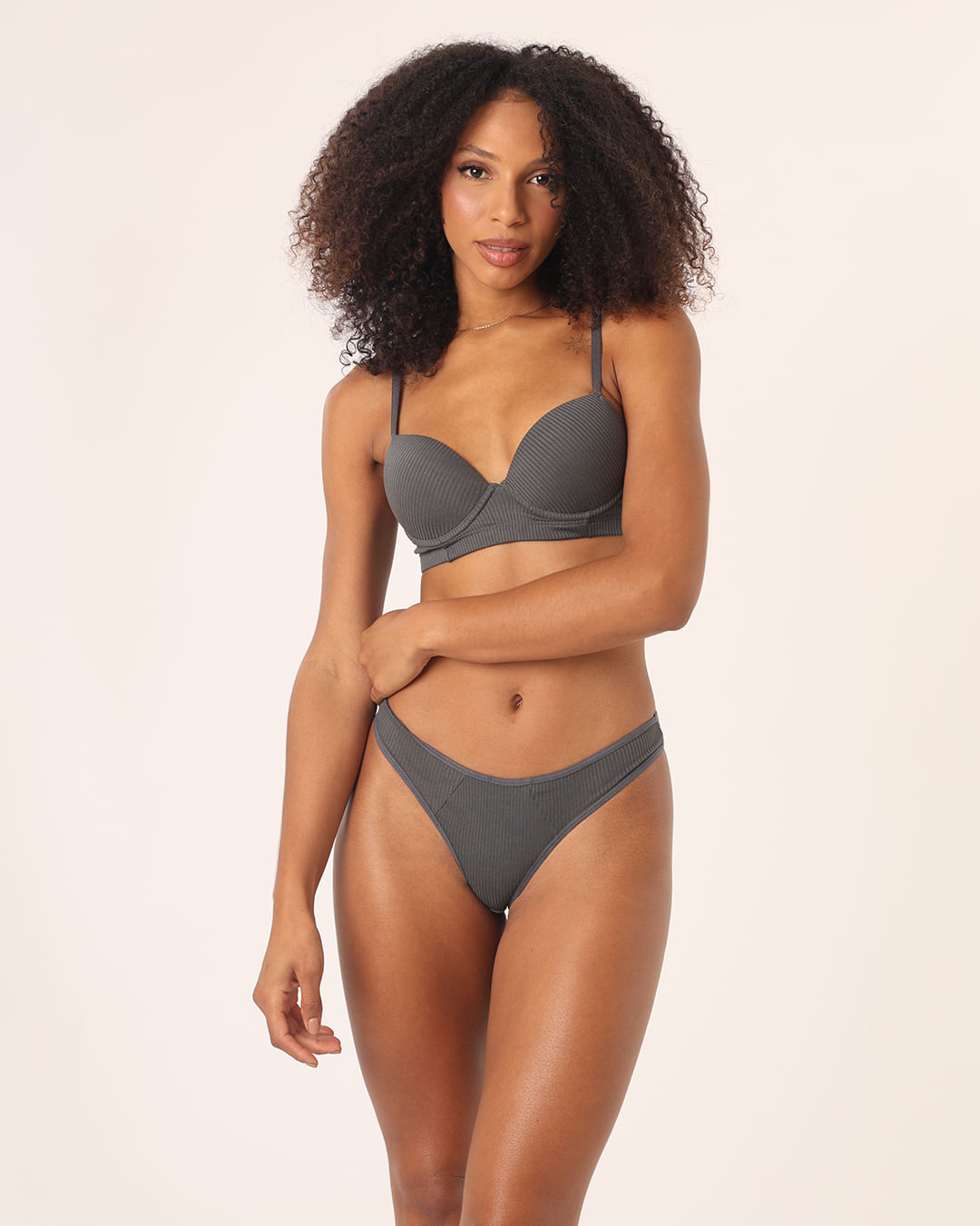 Sout-Base-Textura-Canelada-1030---Cinza
