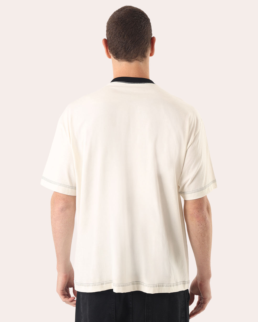 Camiseta-Urba-Toj028-Off-Detalhe-Preto---Off-White