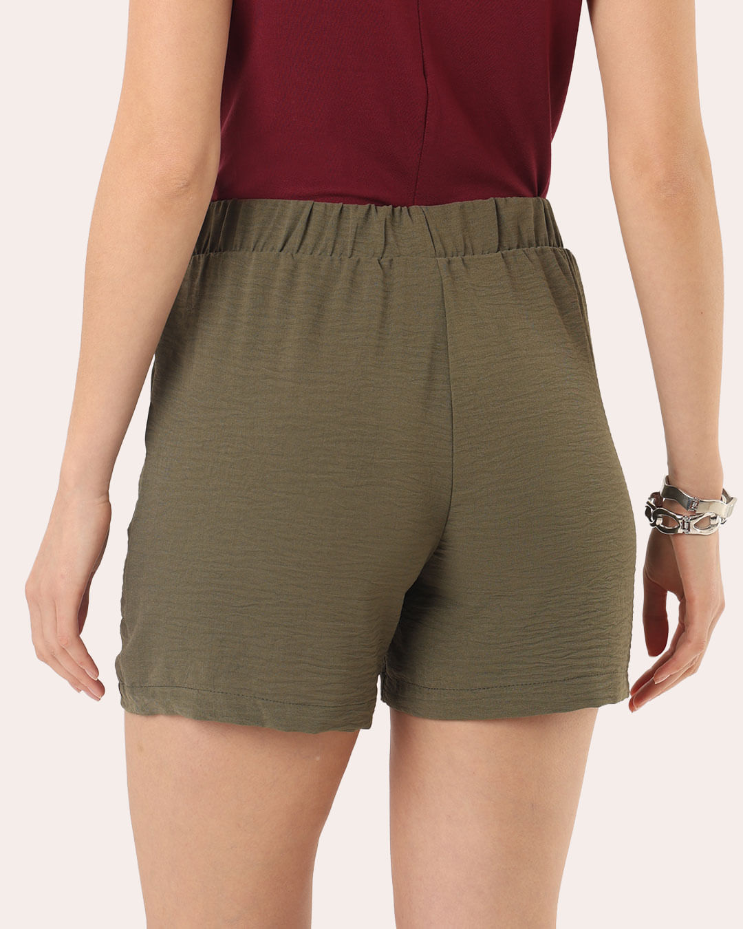 Shorts-Bolsos-Chap-Cey-Vd-430677---Oliva