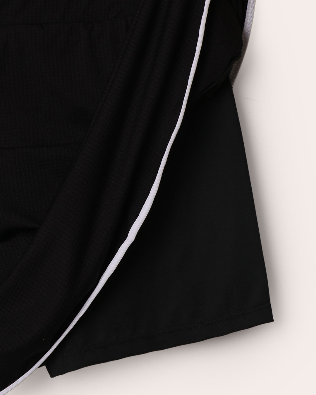 Short-Saia-10163tt-Furadinho---Preto