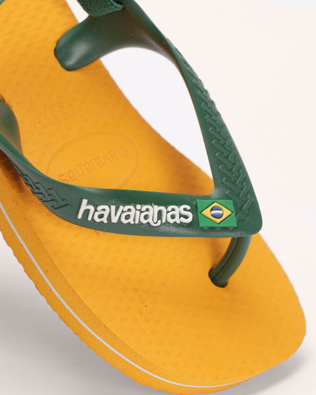 Chi-Bb-4140577-2151-Amarelo-Logo---Amarelo