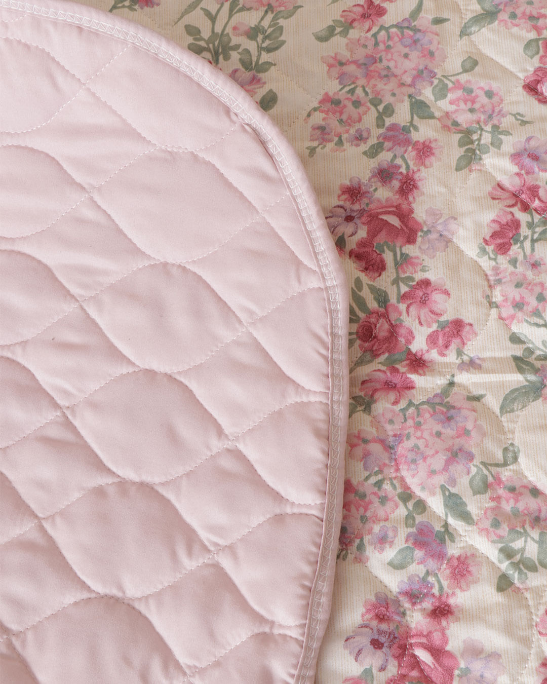 Colcha-King-Marais-Flowers-Microp---Rosa