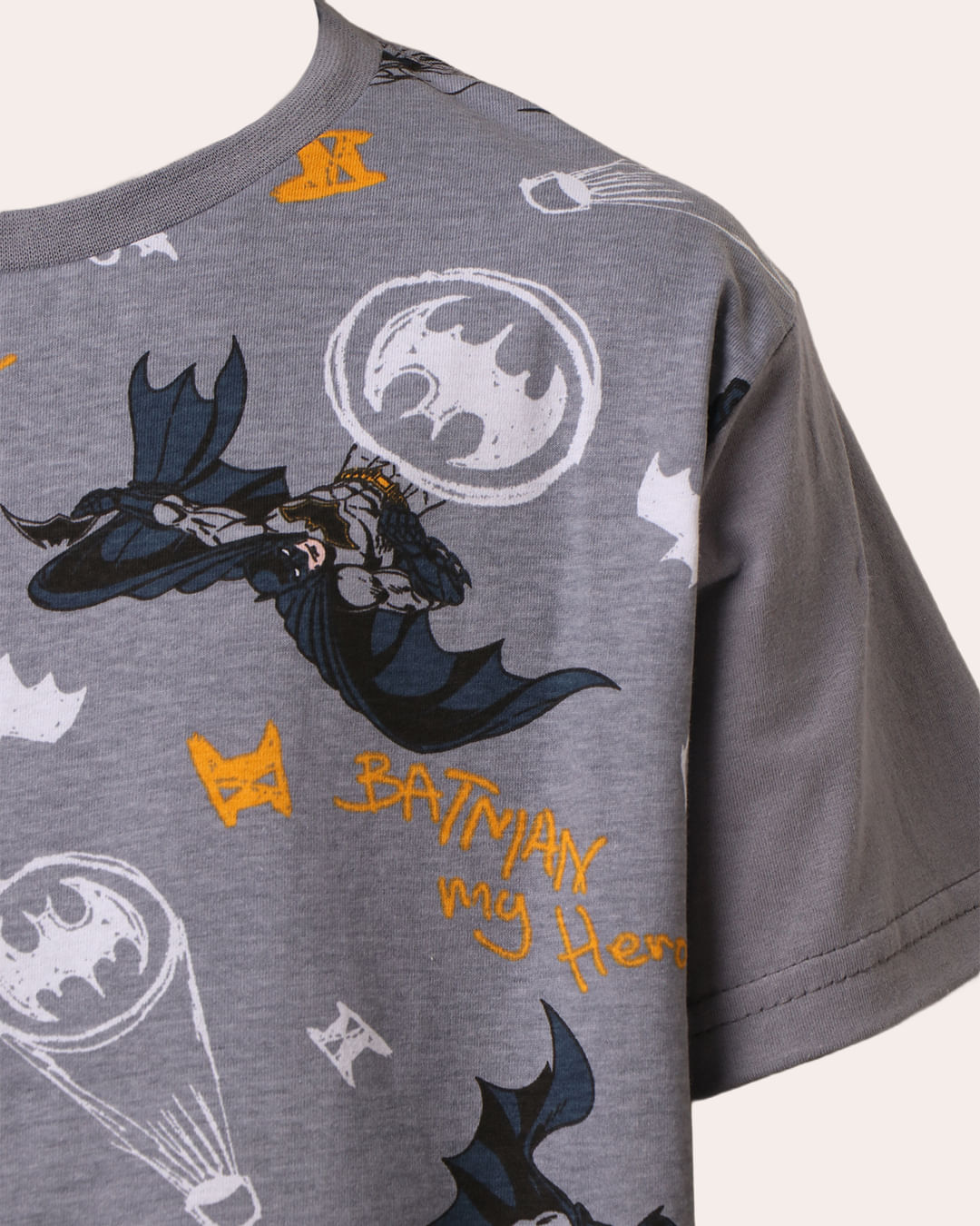 Camiseta-Ch44997-Mc-M-410-Rot-F-Batman---Cinza
