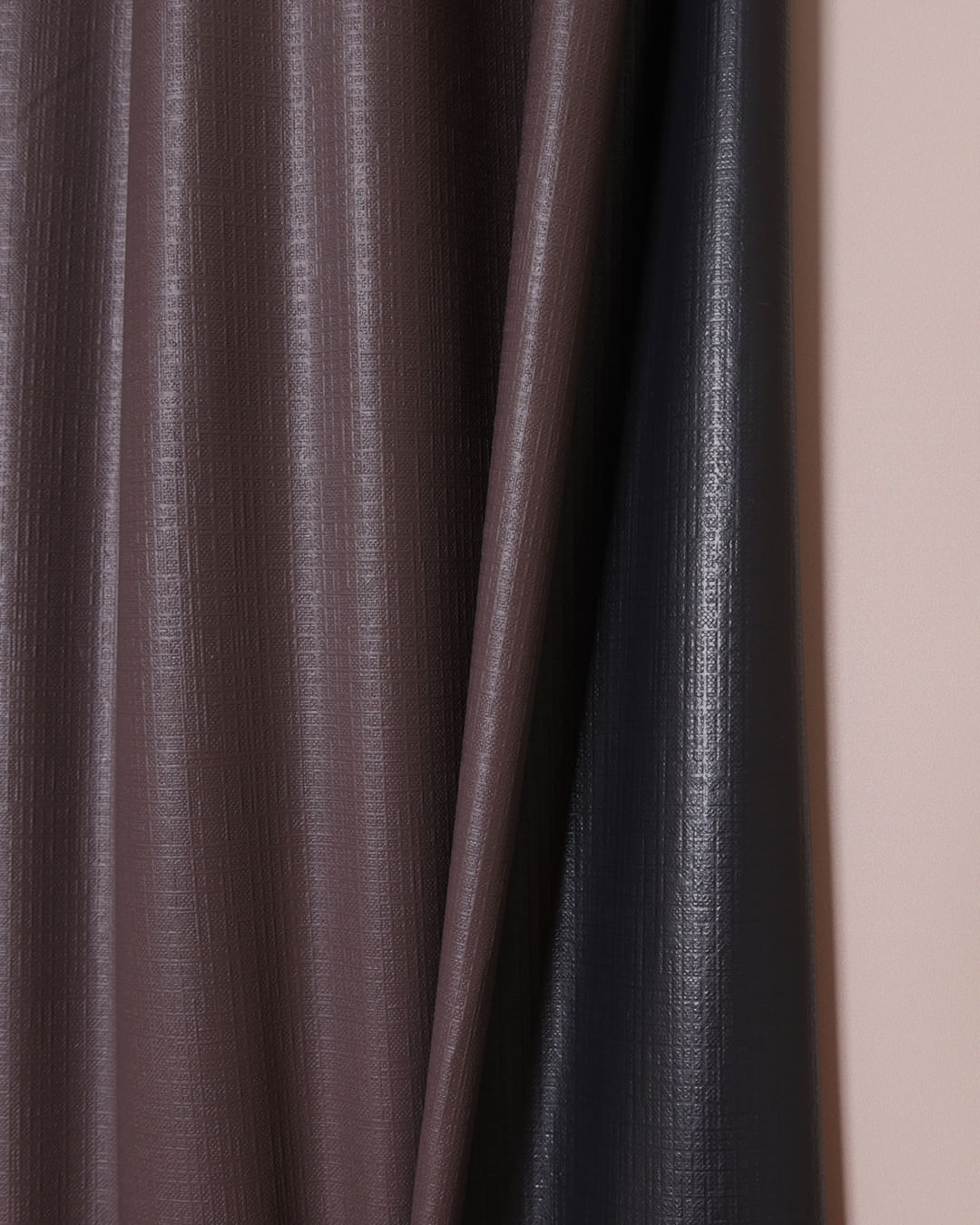 Cortina-Blackout-Pvc-200x140-Color-Tabac---Marrom-Escuro