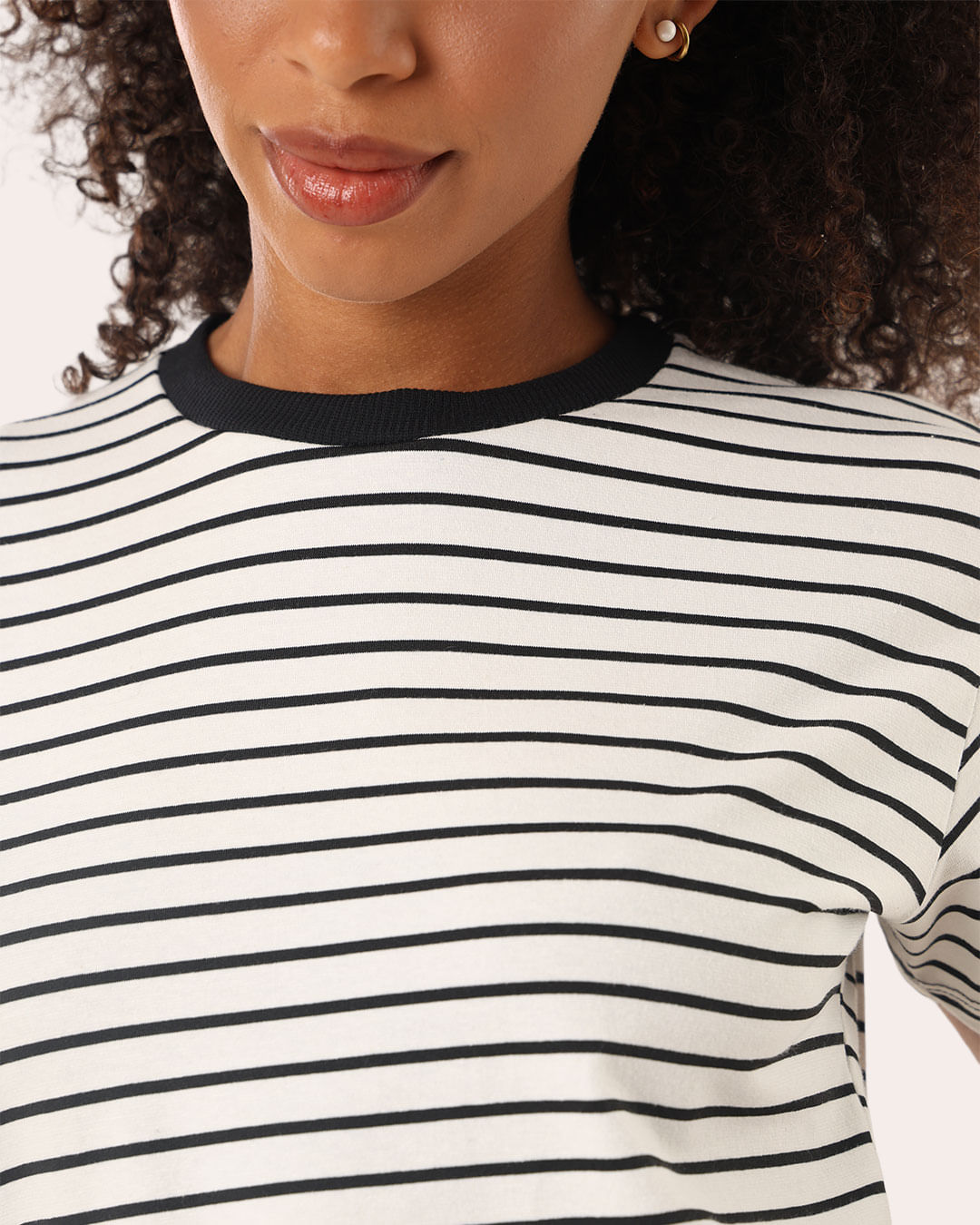 Blusa-26203-Listrada-Preta---Preto