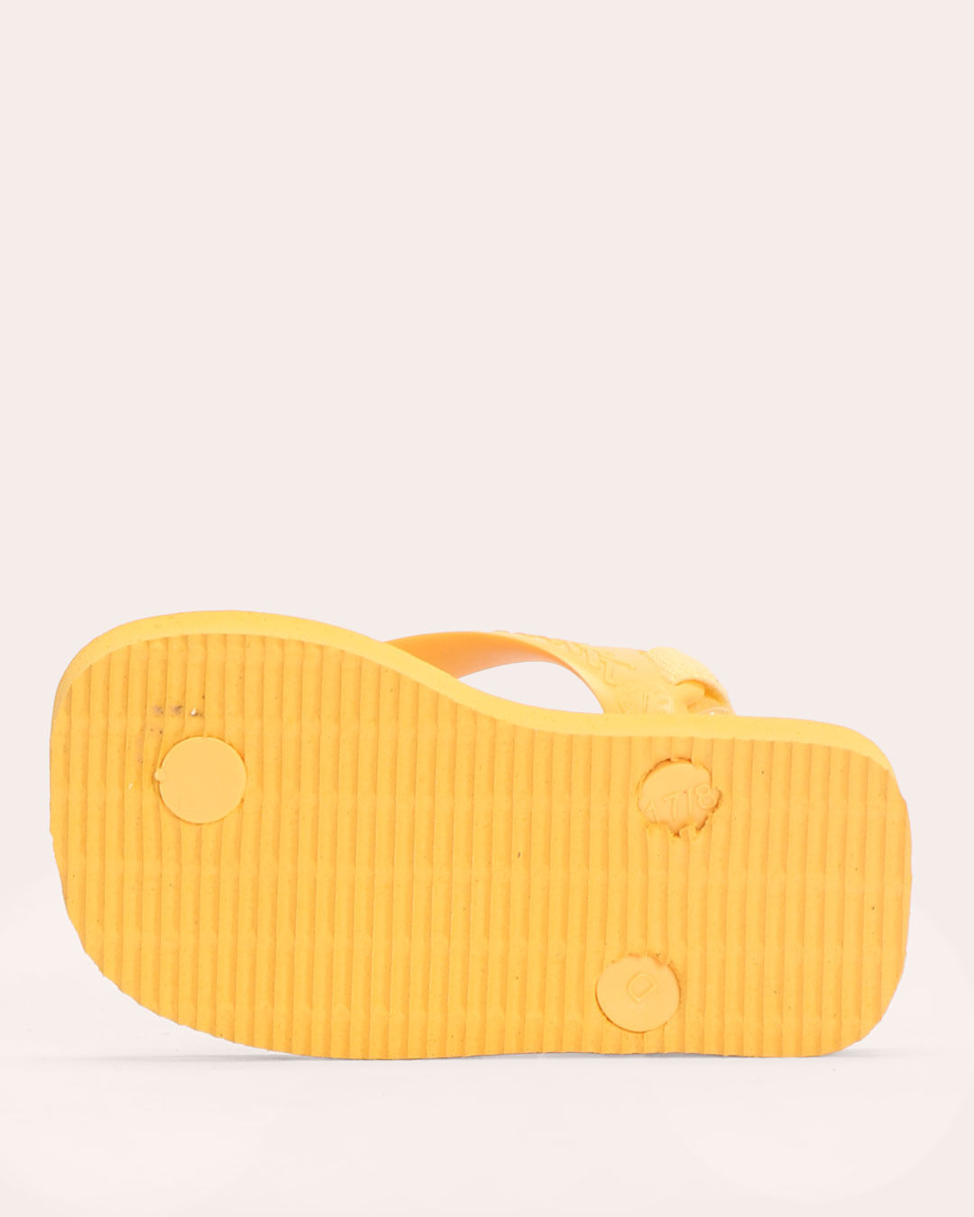 Chi-Hav-4137007-5559-Disney-Amarelo---Amarelo