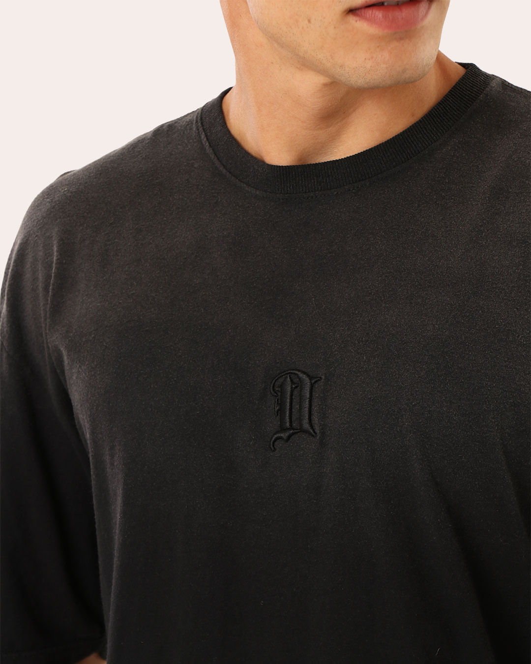 Camiseta-Urban-Estonada-272105-Pgg---Preto
