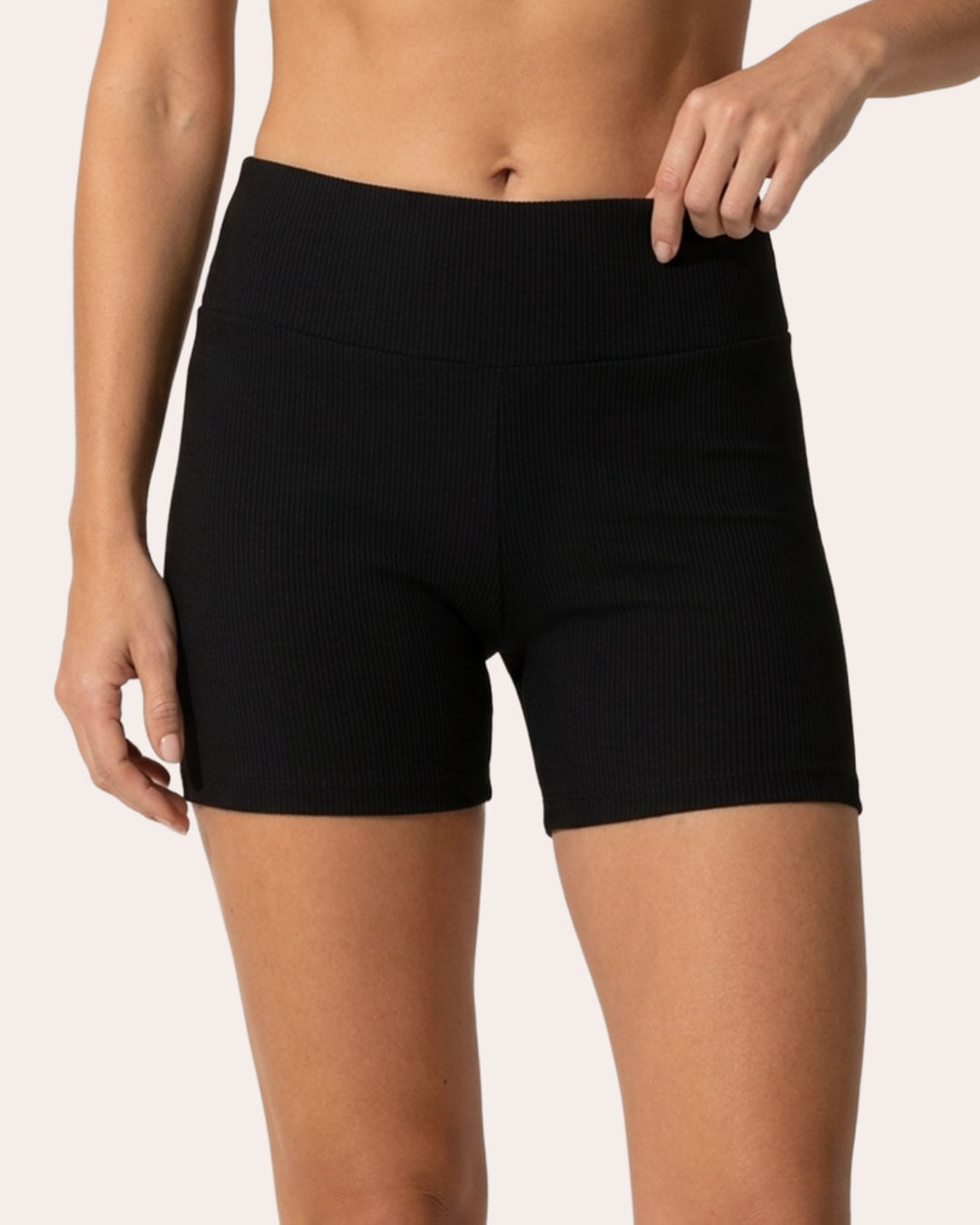 Short-15492-Canelado-Cos-Largo---Preto
