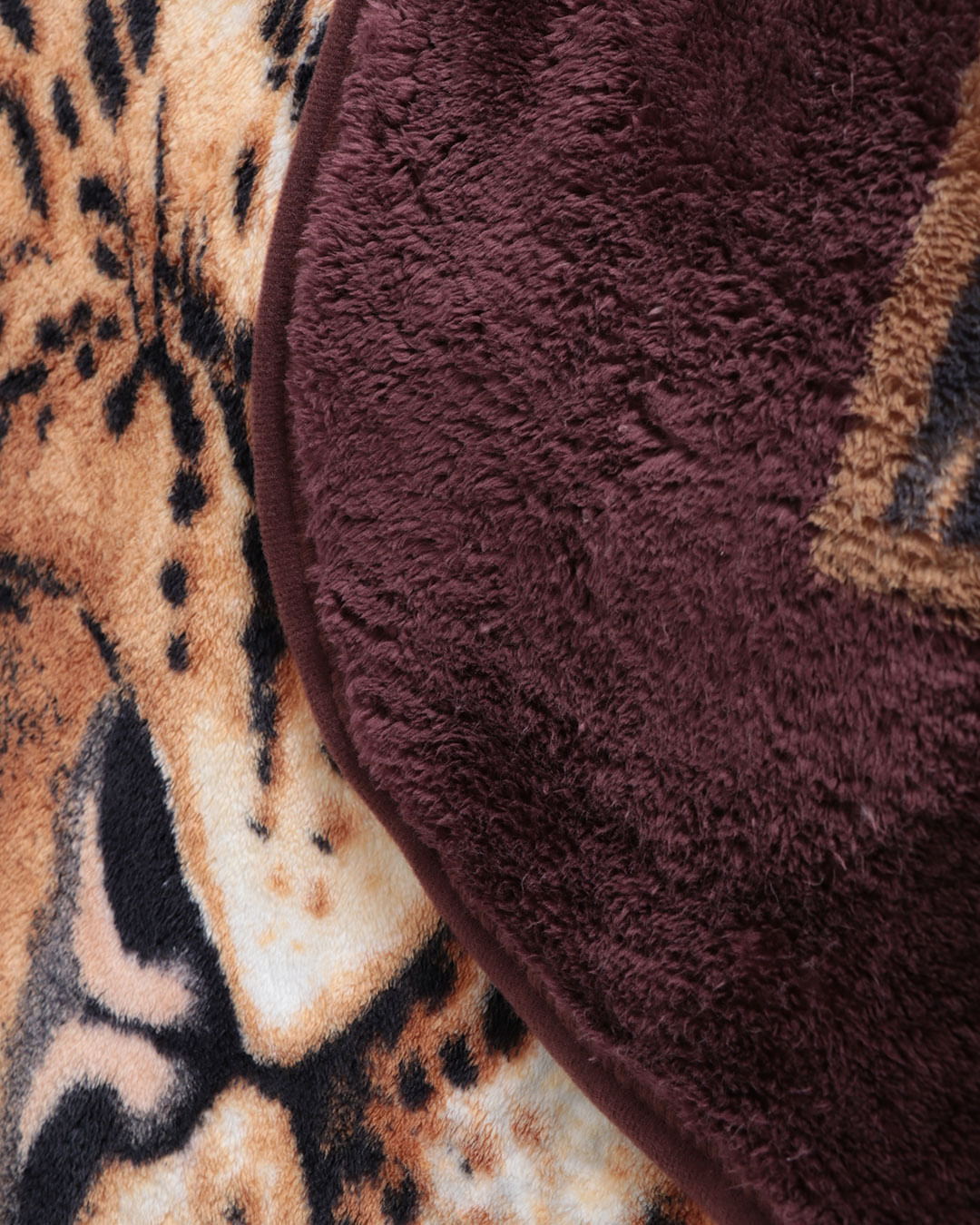 Cobertor-Casal-Microfibra-Estampa-Leopardo-Jolitex-Marrom